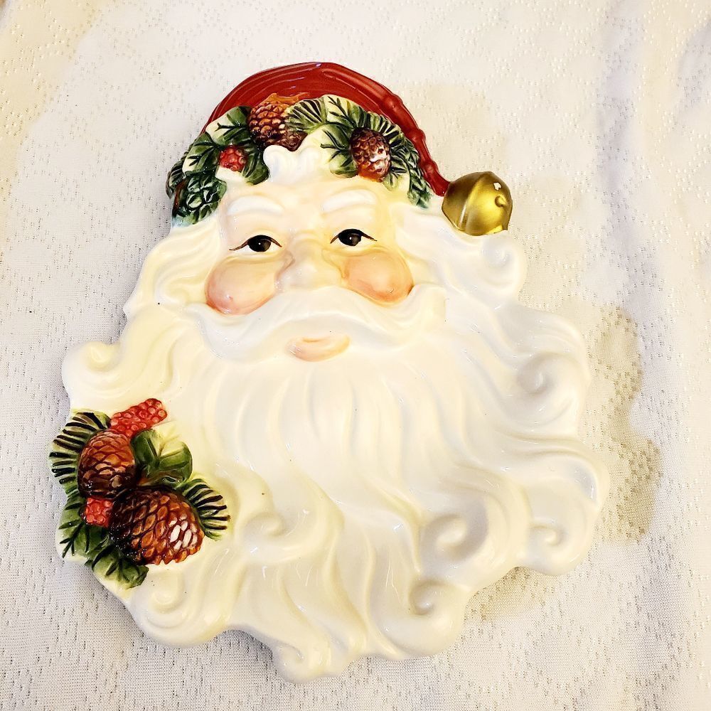 Christmas Collection "Old St. Nick" Catch All Plate